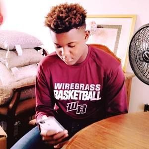 Meet your Posher, Christian